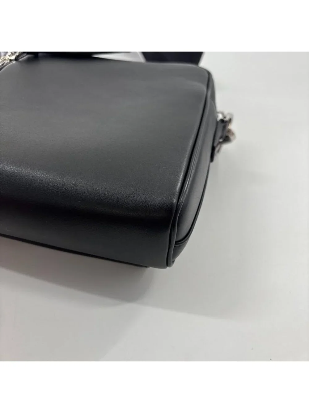 Prada this authentic